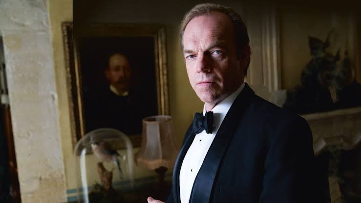 Hugo Weaving